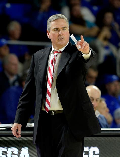 Western Kentucky Coach Rick Stansbury calls TV reporter 'honey' during ...