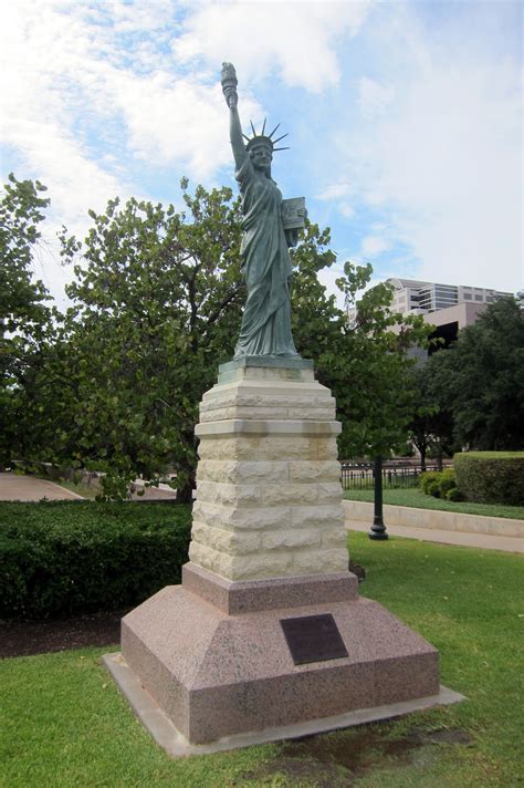 Austin - Texas State Capitol: Statue of Liberty replica | Flickr - Photo Sharing!