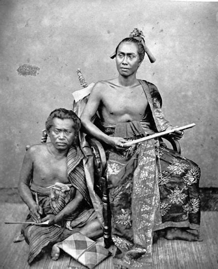 Old Photos of Indonesian People © 2016 brilio.net Old Pictures, Old Photos, Philippines, Vol Pas ...