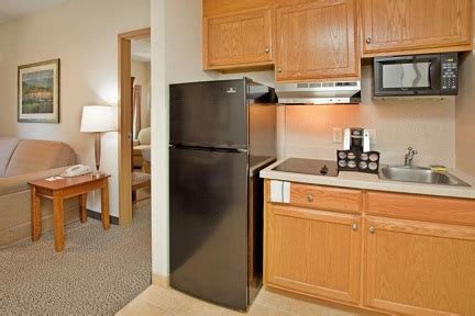 Fort Leonard Wood Lodging - IHG Army Hotels Foster Lodge - DoD Lodging Military & Government Per ...