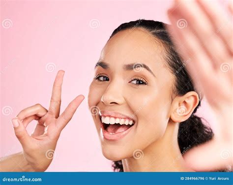 Selfie, Peace Sign And Happy Woman In Studio With Natural Beauty, Wellness And Cosmetics ...