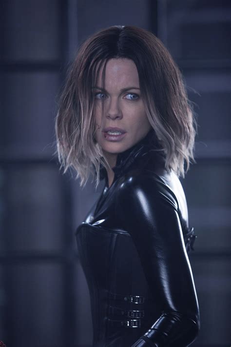 Kate Beckinsale Underworld Mobile Wallpapers - Wallpaper Cave