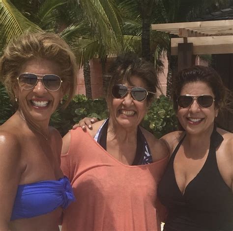 Hoda Kotb Bikini Photos: ‘Today’ Host’s Best Swimsuit Pictures | Closer Weekly