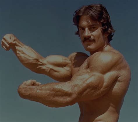 10 Inspirational Mike Mentzer Quotes - Fearless Motivation ...