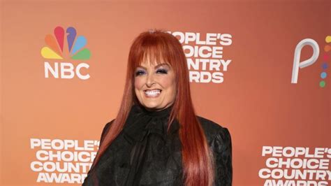 See Wynonna Judd's Epic Awards Show Speech that Earned Her a Standing Ovation