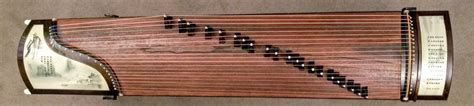 What is a Guzheng? — Guzheng 箏 Alive