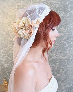 1920s floral veil, vintage wedding accessory, juliet cap v… | Flickr
