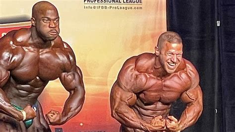 Joel Thomas Wins 2021 Toronto Pro Bodybuilding Show | BarBend