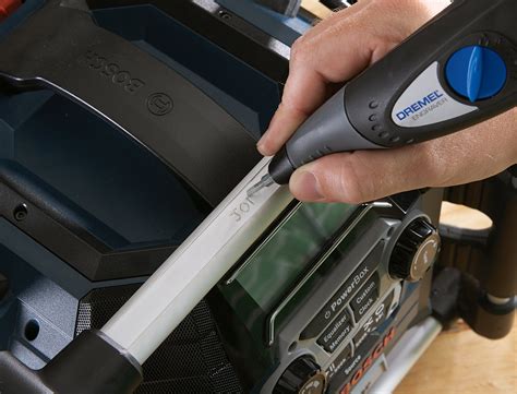 Buy Dremel 290-05 120-Volt Engraver Rotary Tool with Stencils ...