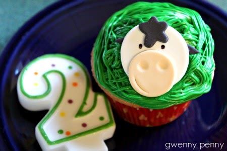 Gwenny Penny: A Farm Birthday Party