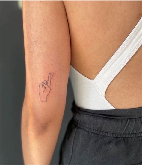 Things about Do Single Needle Tattoos Hurt Less? - ChemicalFrog