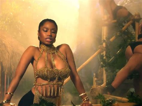 Nicki Minaj – “Anaconda” Music Video and Screencaps – GotCeleb