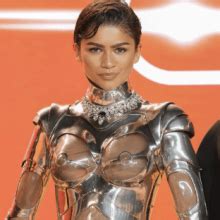 Zendaya stuns at ‘Dune: Part Two’ world premiere in vintage silver ...