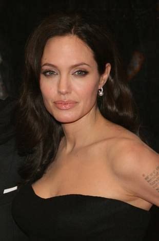 Angelina Jolie | Celebrity hairstyles, Full lace wig, Hairstyle
