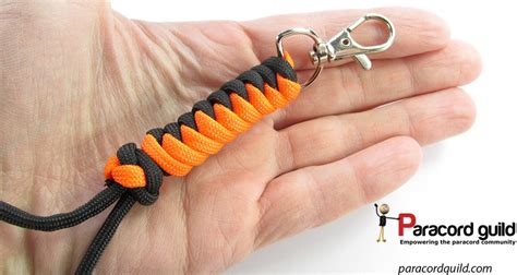 How to make a paracord lanyard - Paracord guild