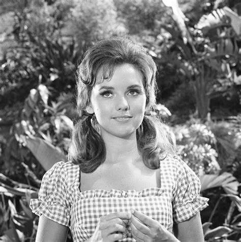 Dawn Wells, Mary Ann on ‘Gilligan’s Island,’ Dies at 82 - The New York ...