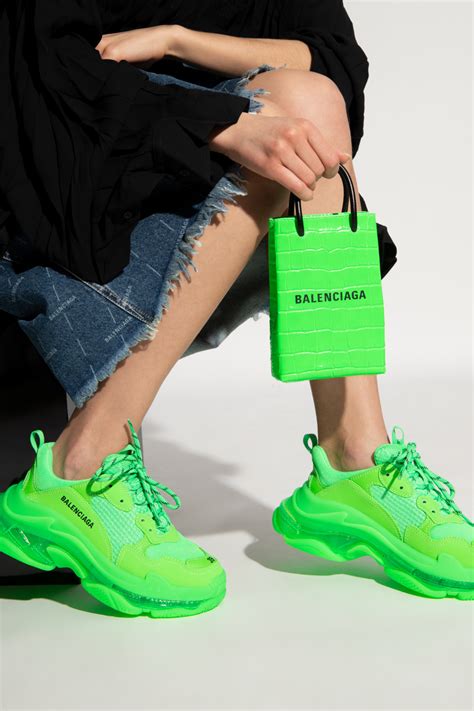 Erfrischend hart arbeitend Straße buty balenciaga neon Entwickeln Spezifisch Wettbewerber