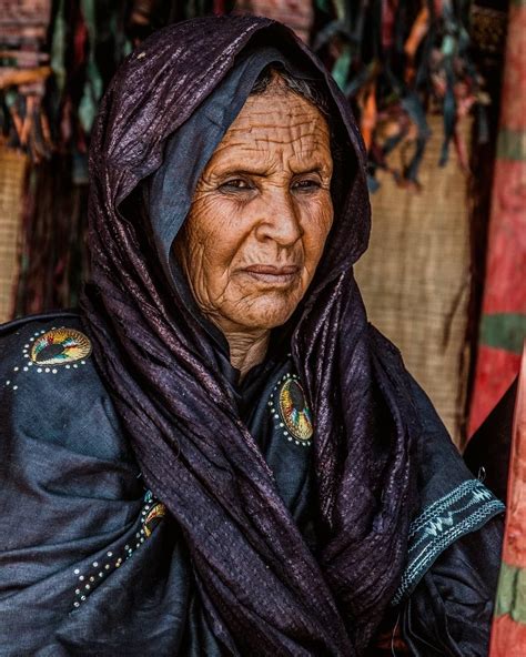 ALGERIA. Woman from Tamanghasset, southern Algeria. @lee__photographer | Newborn baby photos ...