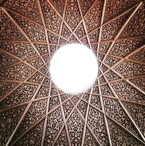 14 Mesmerizing Photos of Iranian Mosque Ceilings - Good