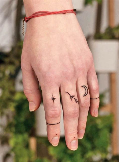 Share 77+ simple tattoo on finger - in.coedo.com.vn