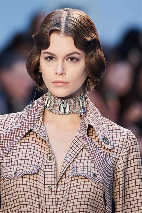 6 Summer Hairstyles For 2020, Straight From The Runway | British Vogue