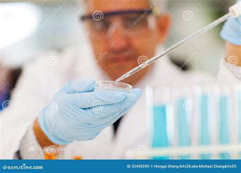 Scientist experiment lab stock image. Image of drop, healthcare - 32450295