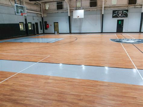 The New and Evolved World of Commercial Gym Flooring - Continental ...