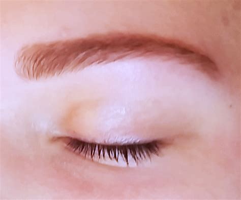 eyebrow-shaping-2 copy – EDM Beauty