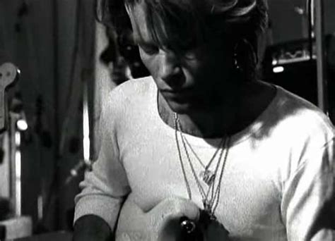 Bon Jovi - Bed Of Roses