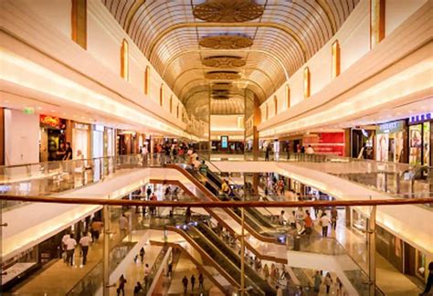 Best Malls in Mumbai That You Need To Check Out!