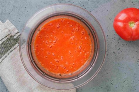 Homemade Tomato Puree Recipe and Canning Tips