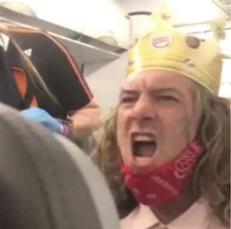 [Roundup] The Burger King Crown Is What Makes This Racist Passenger's Tirade Unique - View from ...