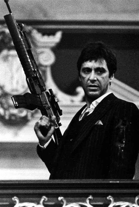 Al Pacino in Scarface | Gangster movies, Al pacino