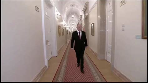 Putin's Long Walk Inside The Majestic Kremlin. - YouTube