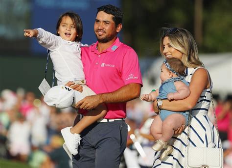 Golfer Jason Day and his family - Yahoo Sports