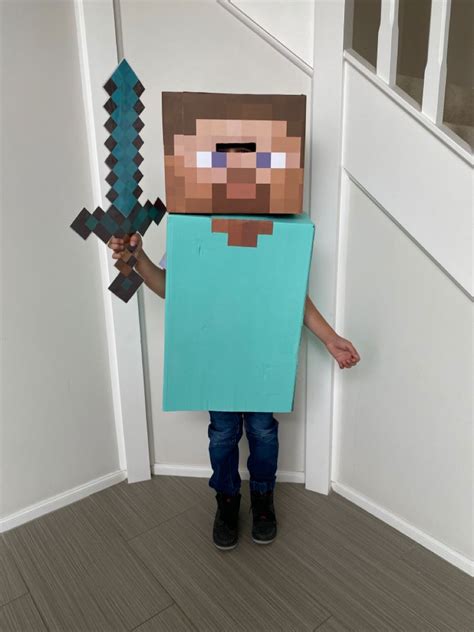 Minecraft Steve costume | Minecraft steve, Steve costume, Costumes