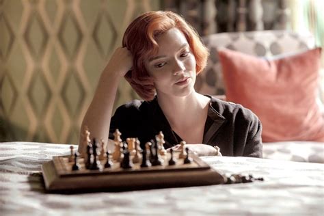 Chess is back in the Netflix series - Entertainment Paper