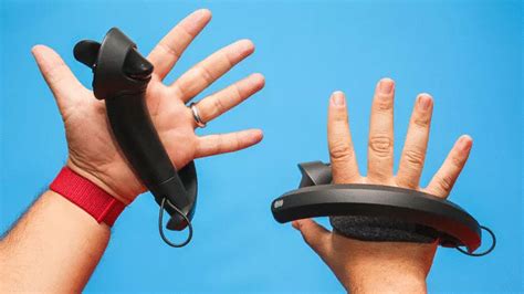 Sony's New Playstation VR Controller Might Have Finger Tracking