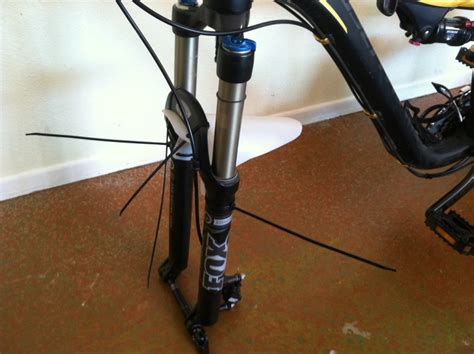 $1 MTB Mud Guard : 6 Steps - Instructables