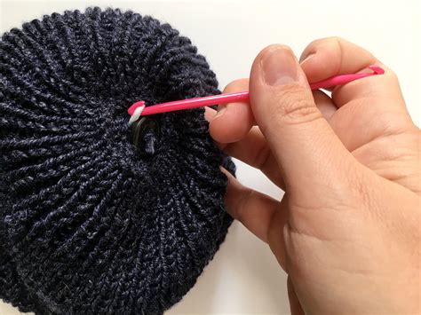 How To Add A Detachable Pom Pom – PostStitch | How to make a pom pom, Pom pom, Crochet hats