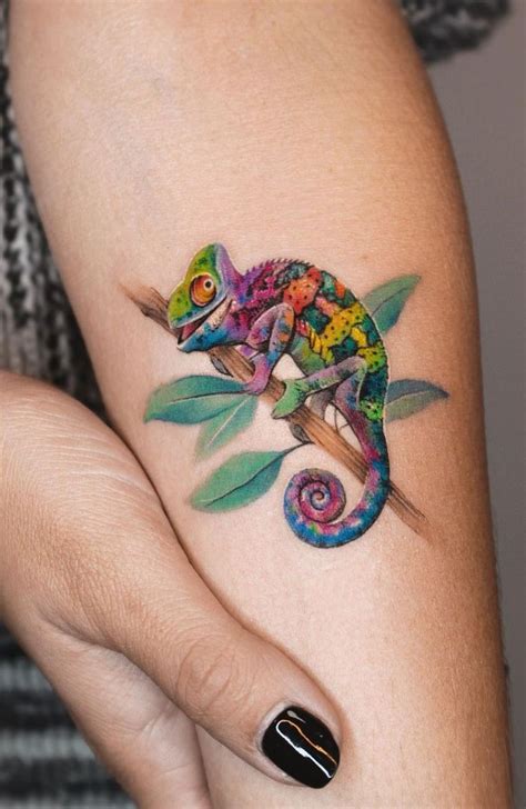 Deborah Genchi Creates Incredibly Versatile Tattoos - KickAss Things | Chameleon tattoo ...