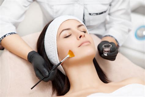 Méso peeling : regéner votre peau à Paris 11 | Maison Esthete