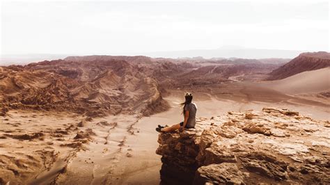 What to do in the Atacama Desert: volcanoes, sand dunes, salt flats