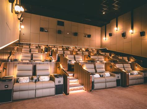 Golden Screen Cinema's Comfort Cabins | Ferco