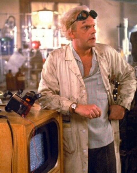 Doc Emmett Brown | Back to the future, Emmett brown, Doc brown costume