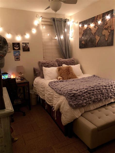 20+ Cheap Dorm Room Lights