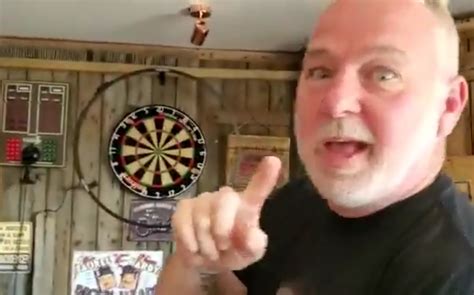 World Champion Peter Wright Showing His NEW Mancave – SportVideos.TV