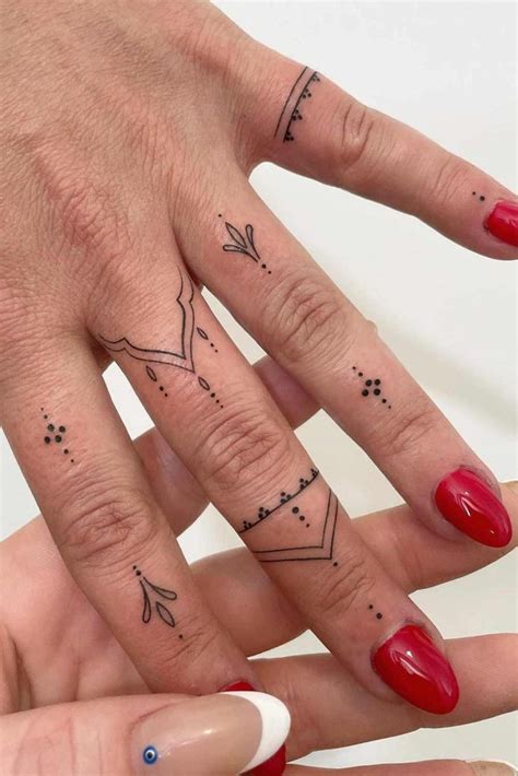 Share more than 81 hand tattoo finger super hot - in.coedo.com.vn