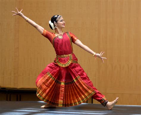 Indian Folk Dance Costumes