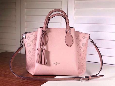 Louis Vuitton Small Purse With Pink Strapless | semashow.com